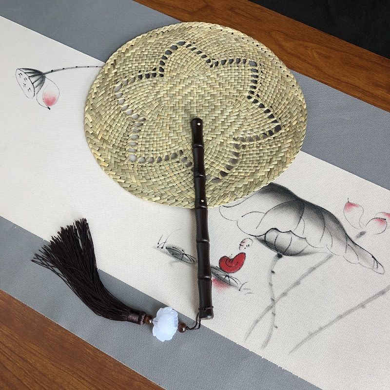 xkj灯芯草蒲扇草编手摇扇夏季扇子驱蚊纳凉扇子 【灯芯草】六角花团扇