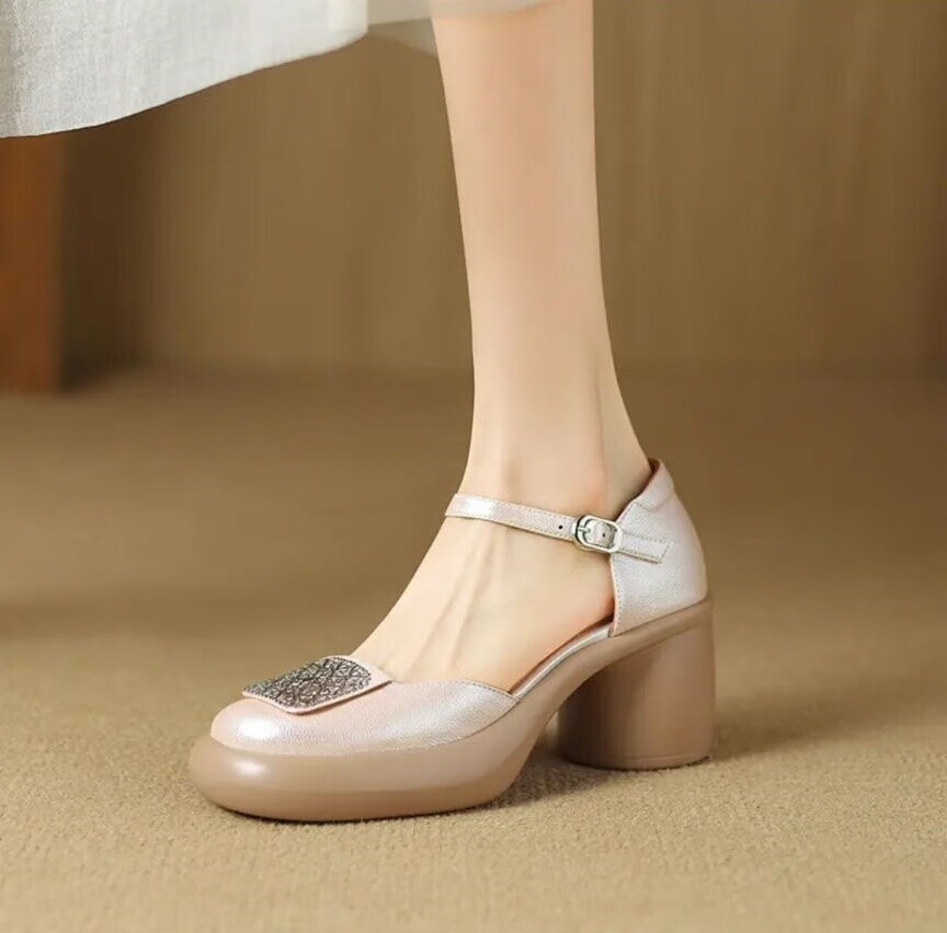 脚真皮厚底包头凉鞋女2024新款夏季女鞋法式小个子粗跟高跟鞋 香槟色