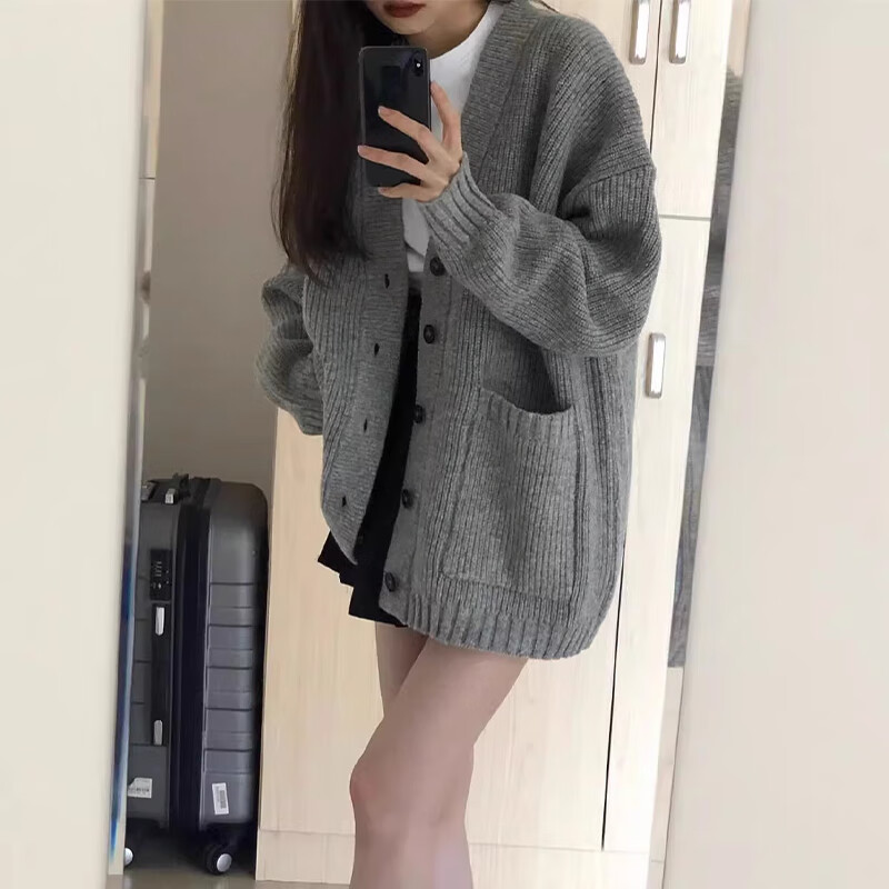 相伊恋人针织外套女25年春秋季新款外搭慵懒风毛衣中长款宽松开衫韩版上衣 浅灰色 均码 【建议80-140斤】