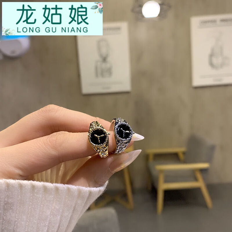 龍姑娘感輕奢時尚食指戒指女小眾設(shè)計個性手表造型指環(huán)風(fēng)網(wǎng)紅潮 金色