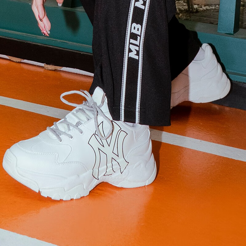 美职棒（MLB）官方 男女老爹鞋生日厚底跑步鞋子复古运动鞋休闲鞋3ASHC101/104N 纽约洋基队/象牙色/拍大一码 38 (240mm)