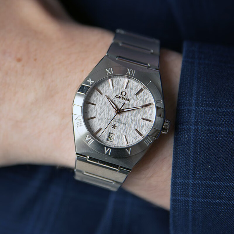 【二手99新】未使用欧米茄手表星座精钢自动机械131.10.36.20.06.