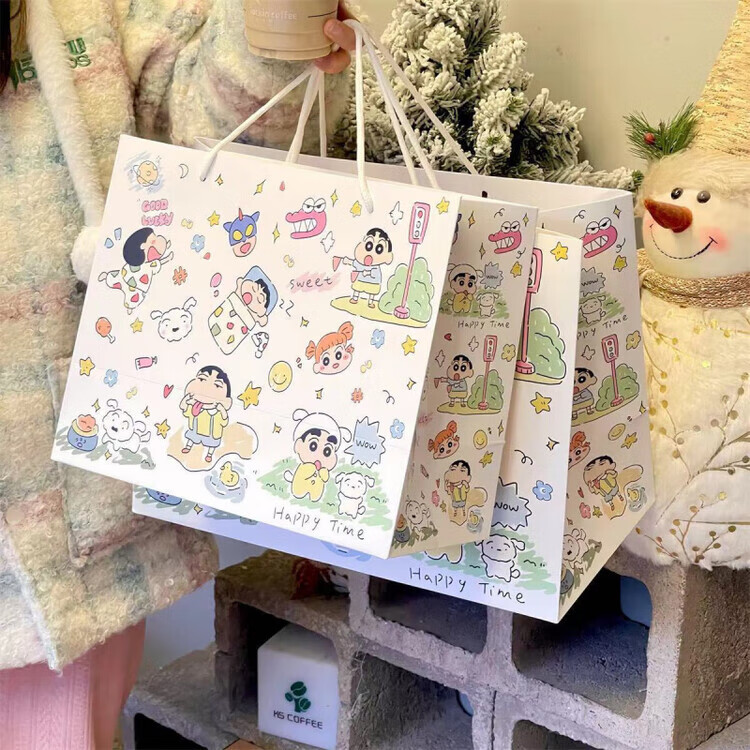 MPPMCK精致ins高颜值精美涂鸦蜡笔小新礼品袋手提袋硬卡纸大容量礼品袋 :大号 3个