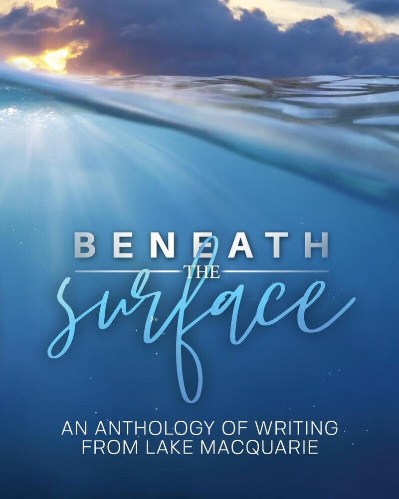 【预订按需打印3周达】beneath the surface9780909497057