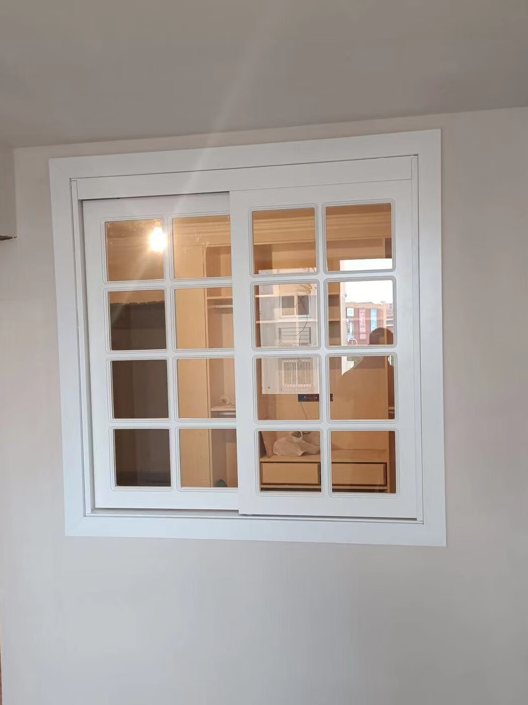 OEING实木复合烤漆室内推拉窗折叠对开平开窗北欧简约风格地中海风格 平方米