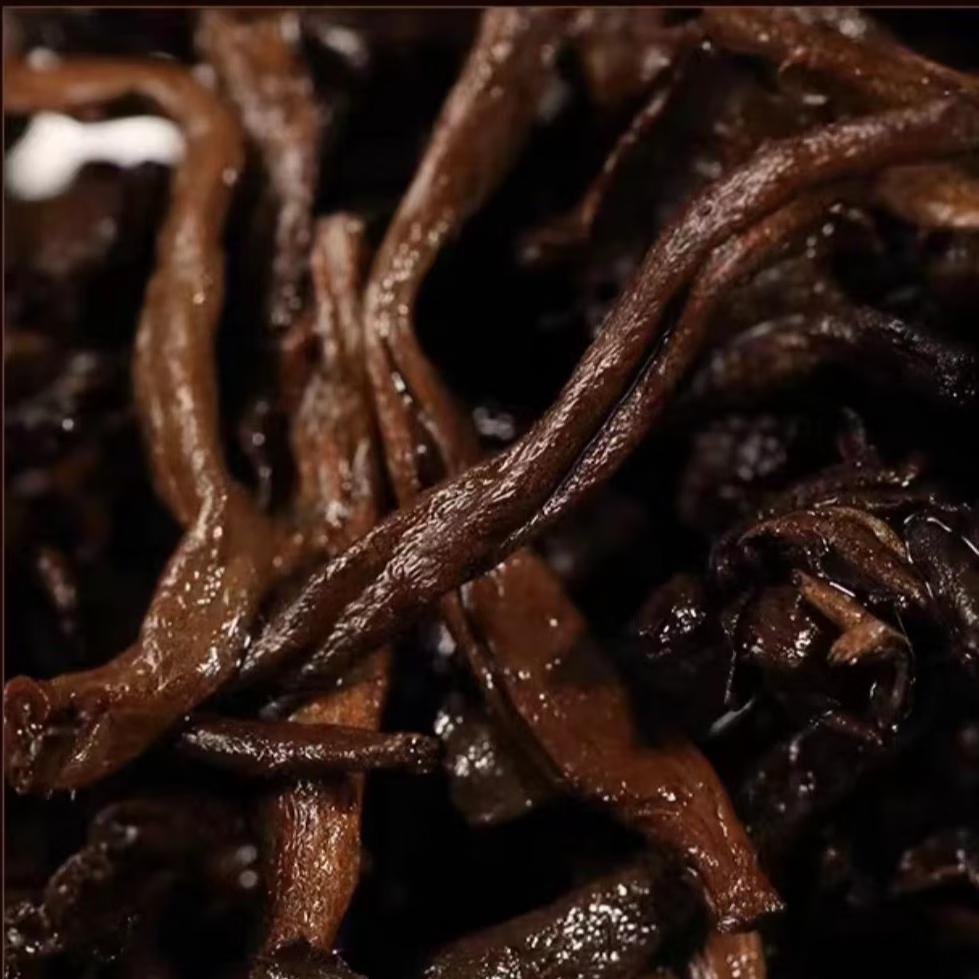 饮矿霸王班章 云南古树普洱熟茶 500克木纹礼盒装