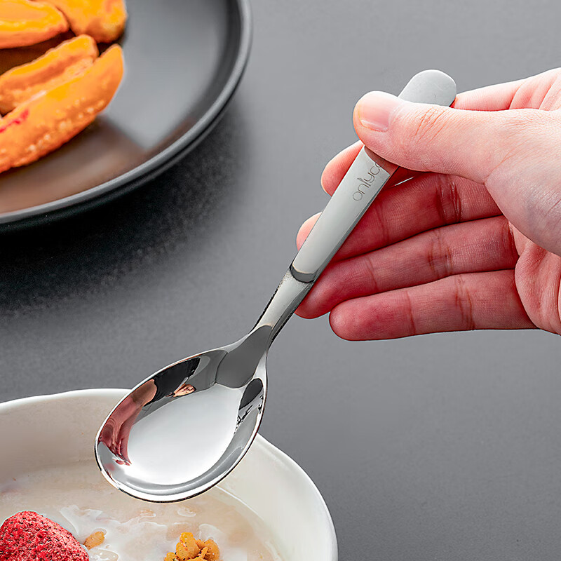 onlycook 食品级316不锈钢平底勺大容量汤勺家用勺子儿童饭勺餐勺调羹汤匙 圆头勺/小号1支（316L不锈钢)