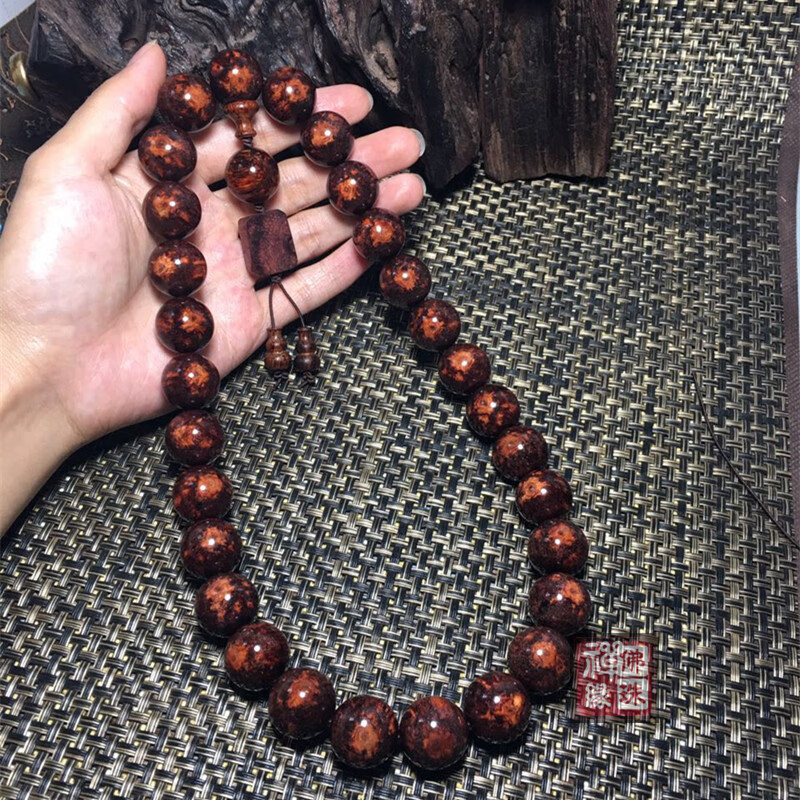 eck藤香木老挝手串 手持车挂爆炸纹降真香佛珠 媲美海南 精美手持18*