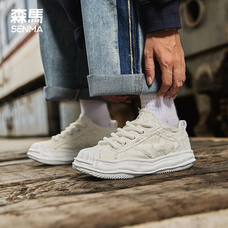 森馬情侣鞋男女同款运动帆布鞋厚底溶解鞋新款低帮贝壳头小白鞋女 米色 40