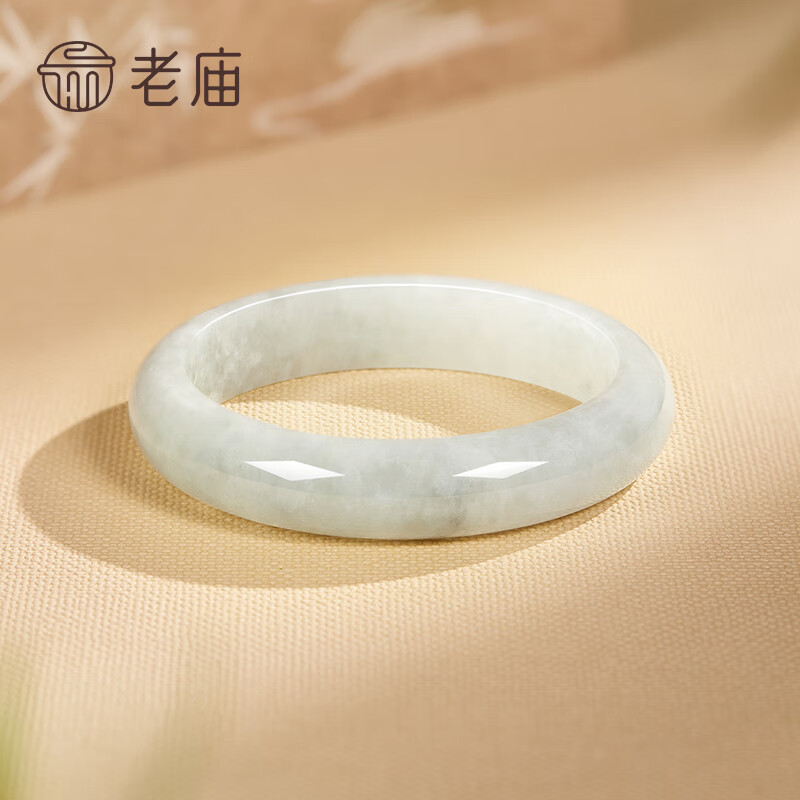 翡翠玉镯排名前十品牌大揭秘！这10款高颜值高品质必入-图片4