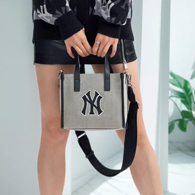 MLB官方包包女包情侣款单肩包通勤托特包新款斜挎包休闲运动包礼物 纽约洋基队/黑色 F
