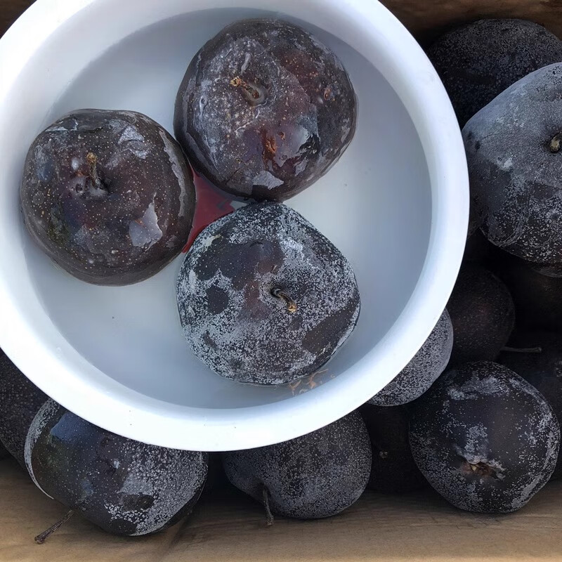 守望乡村东北冻梨4斤 梨子新鲜水果黑梨 花盖梨整箱秋梨延边当季特产 东北冻梨4斤