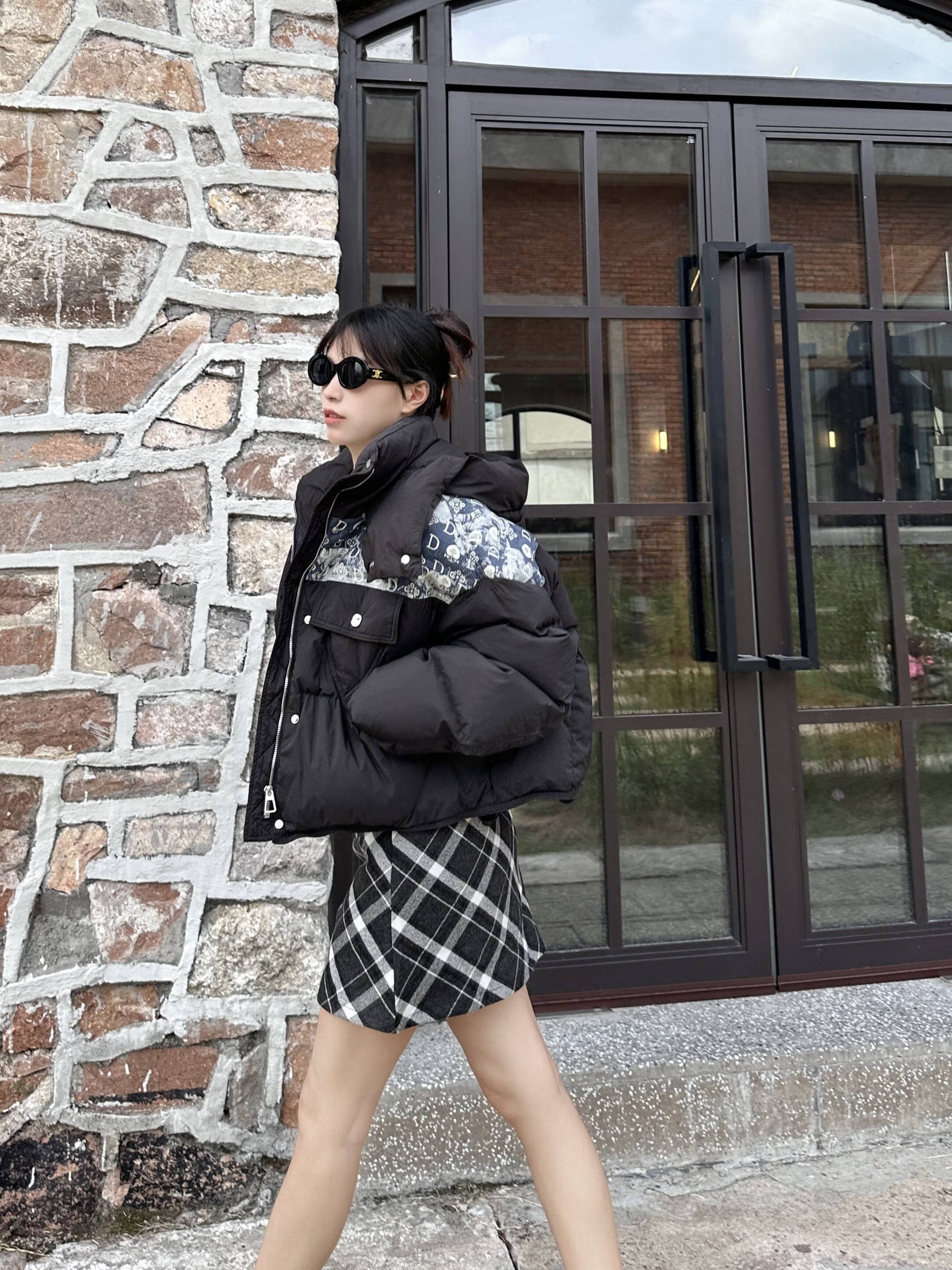 兔芊牛仔拼接羽绒服女短款90白鸭绒小个子羽绒服女立领加厚面包服外套