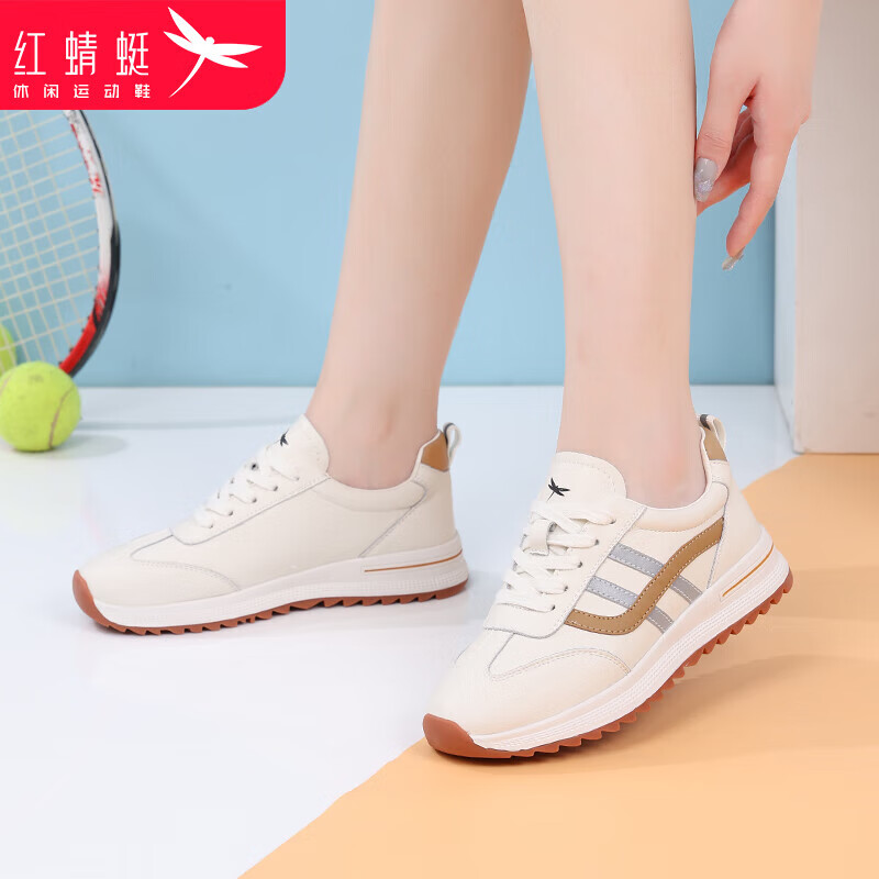 红蜻蜓休闲鞋女皮面小白鞋复古女鞋运动鞋女ins潮德训鞋女 C0TTN06172