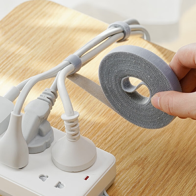 绑带式理线器 魔术贴扎带理线器电脑电线数据线收纳桌面固定绑带 深灰色1.5cm*3m 5.03元