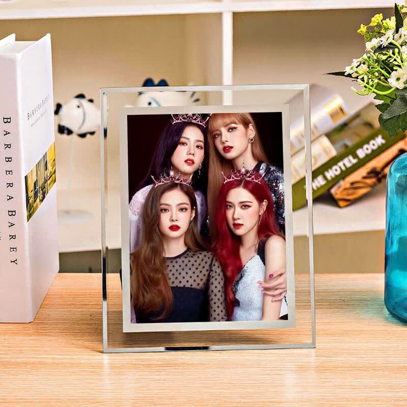 高档blackpink组合粉墨lisa金智秀金智妮朴彩英定制玻璃相框桌面 bkc
