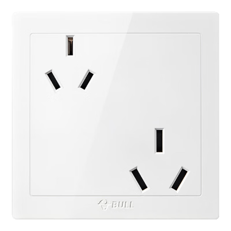 ��ţ��BULL�� ��ţ���ز���/��װ/��Դ����/USB����/�������/G07������ ���ף�10A+16A�� 20.56Ԫ