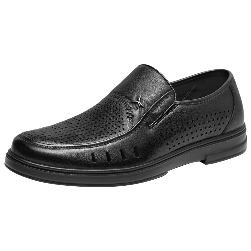 �����Ѵ��Ь�ļ���ʿ����͸��һ�ŵ�ƤЬ������ЬWTA241281L��ɫ42