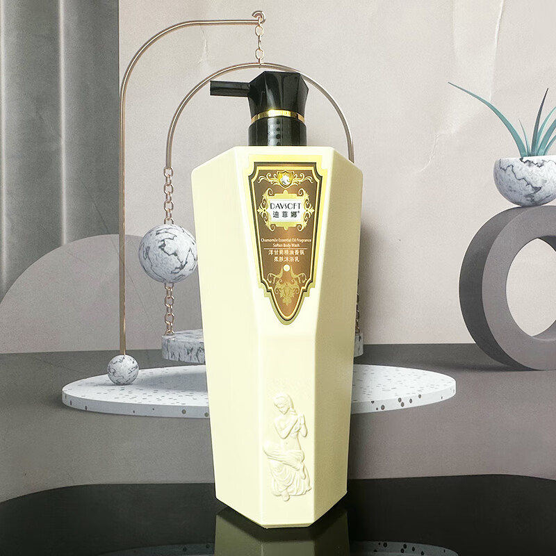 迪菲娜洋甘菊沐浴露玫瑰香草留香保湿滋润补水沐浴露大容量家庭装 迪菲娜洋甘菊沐浴露900ml