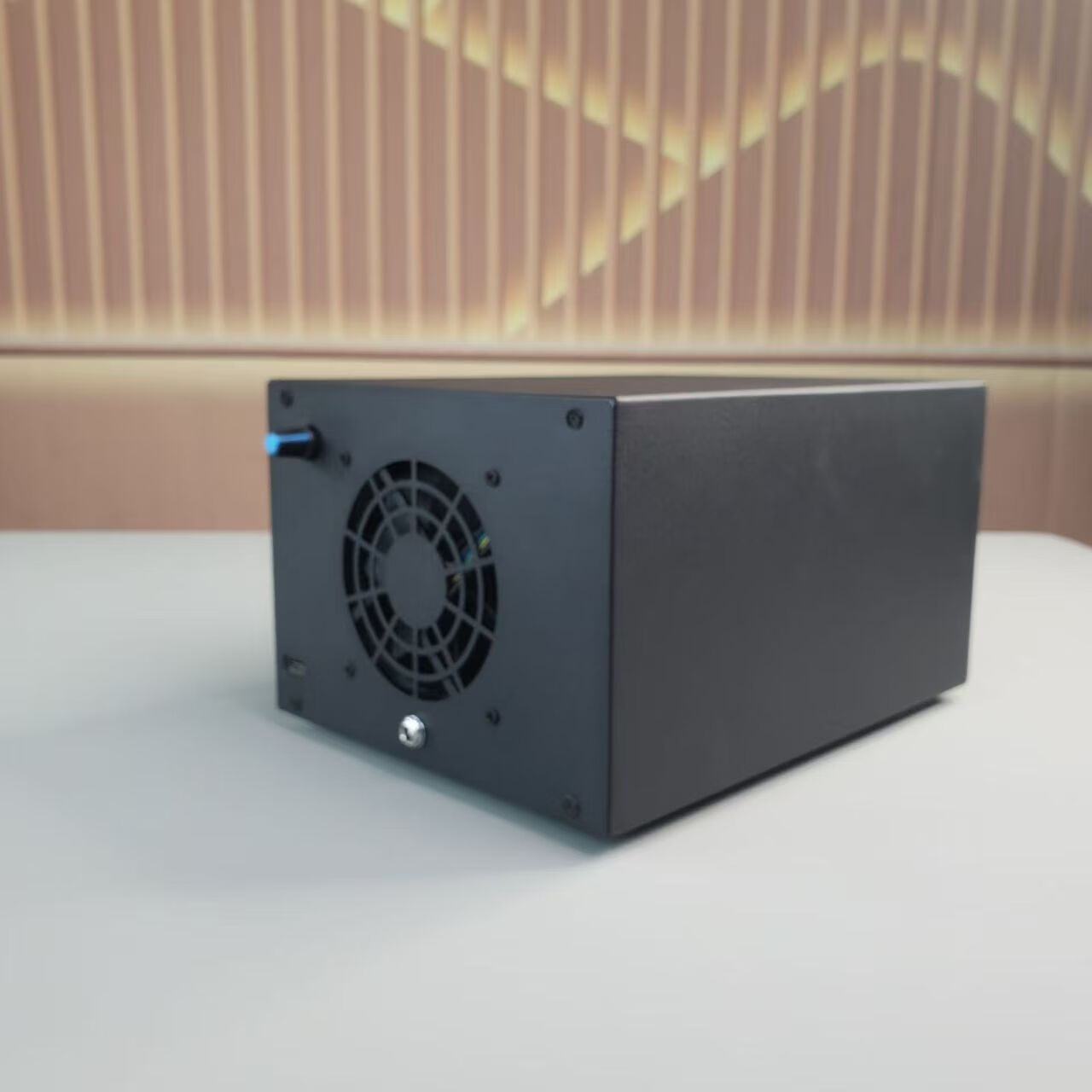 索泰五盘位硬盘柜飞牛nas网络存储器个人私有云服务器智能4K影视 五盘位硬盘柜无主机