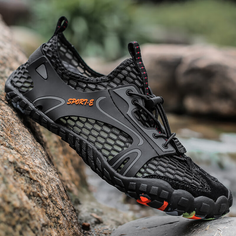 hzcl361凉鞋男款夏季外穿防滑耐磨涉水速干鞋男士海边游泳钓nike 黑色