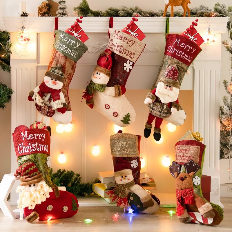 千棵树圣诞袜子礼物袋礼品盒圣诞节装饰挂饰老人雪人袜子糖果苹果袋子 圣诞袜A款【随机发一款】 大