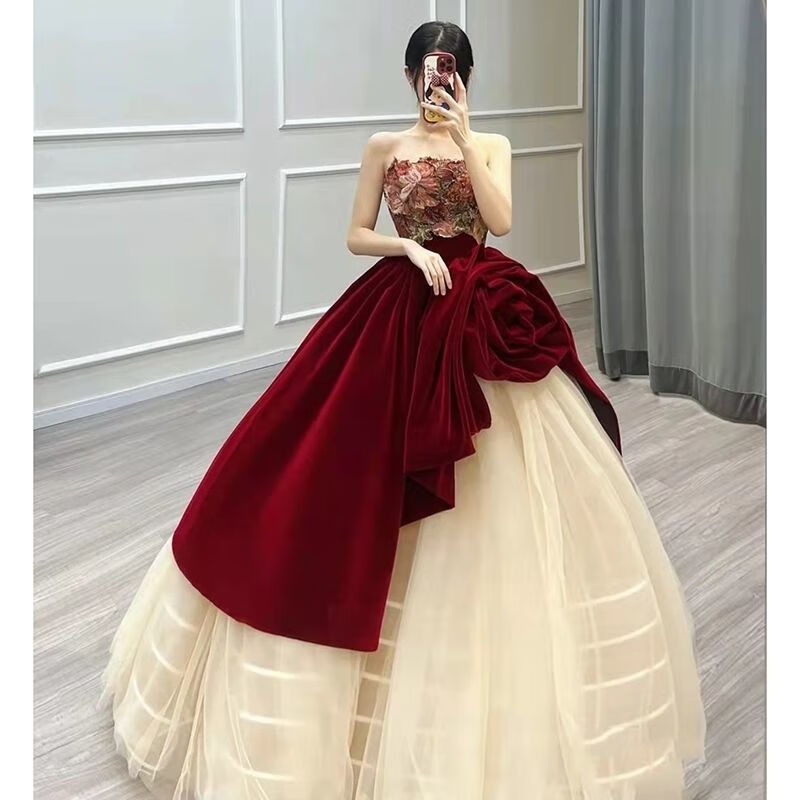 星垂晓雾西式婚礼小个子新娘结婚礼服冬婚纱2023新款敬酒服结婚抹胸