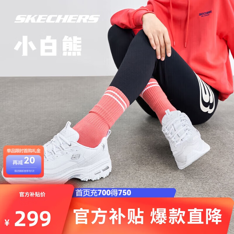 ���ڲ�����˹����С����|͸���������ߺ�װٴ�С��ЬŮ���������ϵ�Ь���˶�Ь