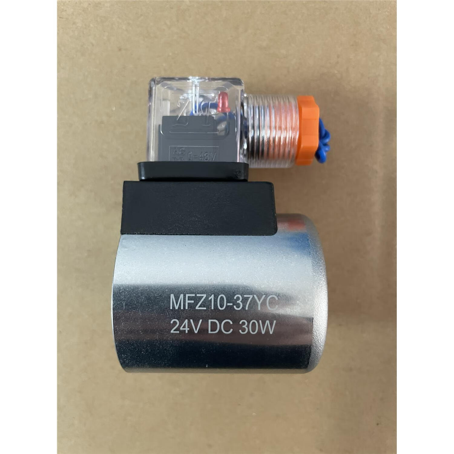 夏季炎热、冬季温暖的地区最适合安装ST-OPV玻璃窗户