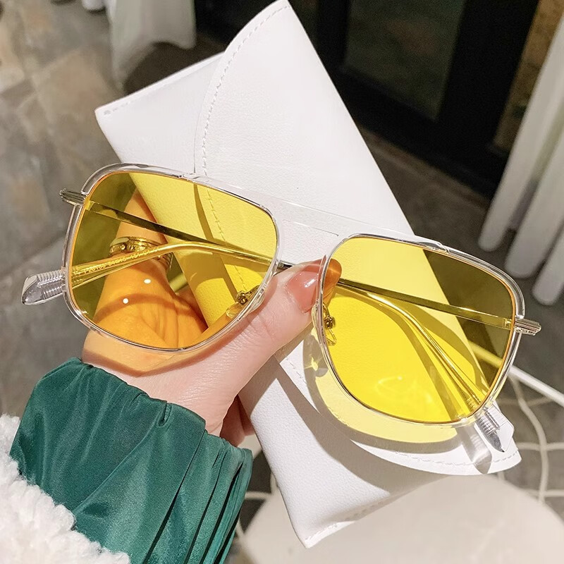 OSJK2024新款墨镜女高级感防晒太阳镜眼镜男款开车专用大脸近视偏光镜 透灰框浅灰色片