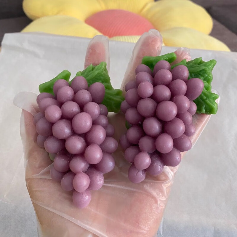 食芳溢网红蜂蜡手工diy实心葡萄蜡瓶糖成品默认发图色,只能嚼不能咽