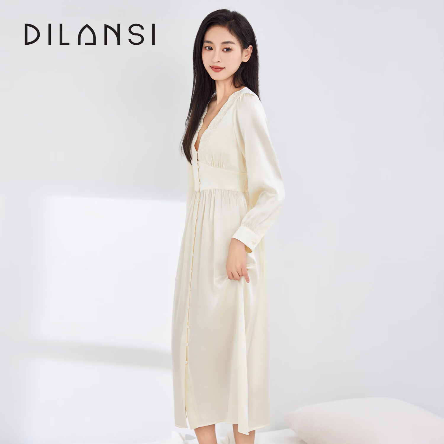 狄兰丝真丝睡裙女法式刺绣性感丝绸睡衣裙100%桑蚕丝睡衣新品中长裙v领 桃花粉（19姆米重磅真丝） L 建议115-130斤