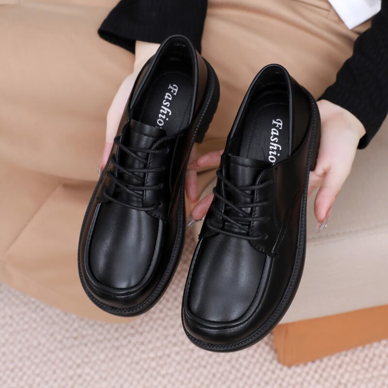 百丽美咖学生平底软底系带小皮鞋女春秋新款黑色乐福鞋单鞋学校演出