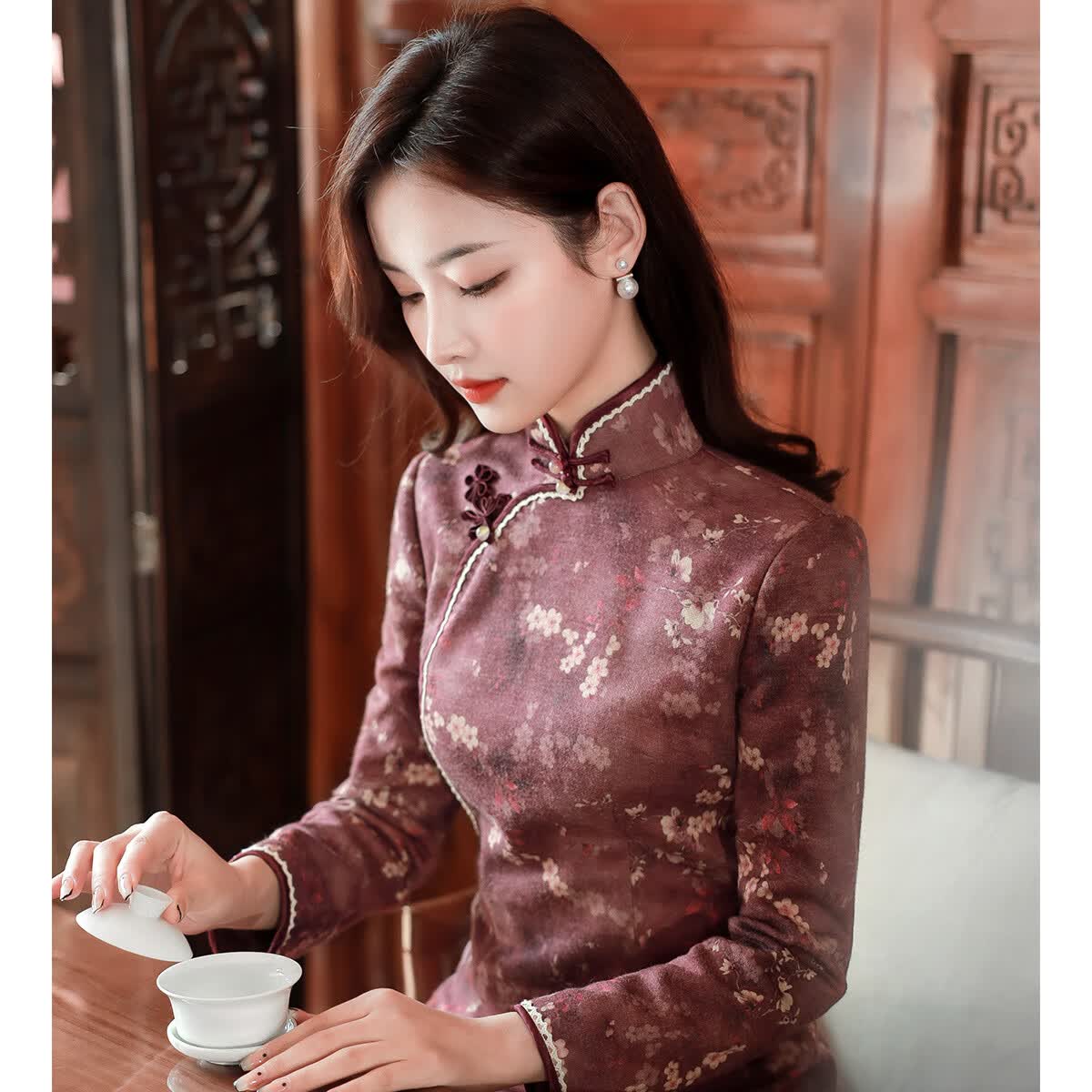 逸紅顔（E.Beauty）逸红颜 瑞年 2023秋冬新款保暖针织日常改良旗袍中式连衣裙女 红色 M怎么看?