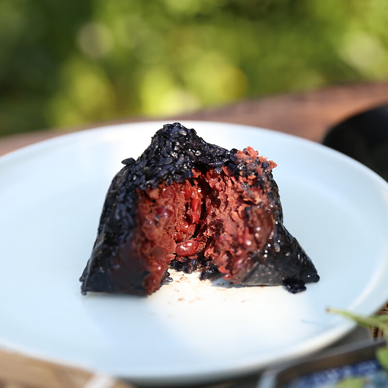 羽芝曼乌米粽子豆沙粽咸蛋黄鲜肉粽遂昌乌饭粽梅干菜肉粽新鲜现做真空