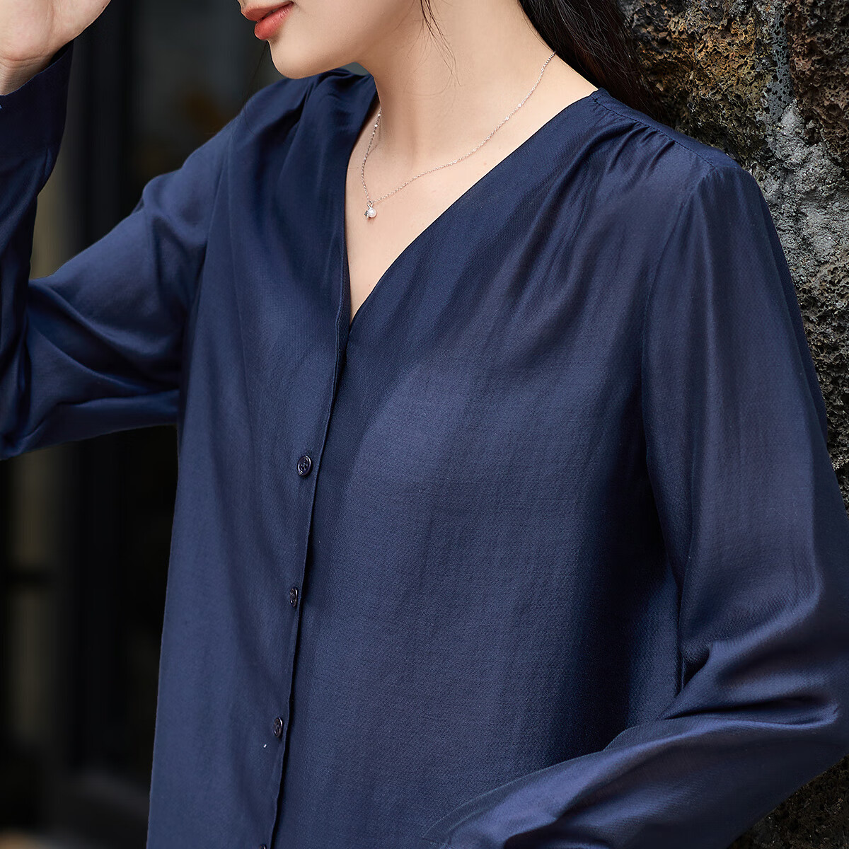米思阳2026新款简约气质衬衫遮肉显瘦高级感小衫上衣女早秋 藏蓝色 2XL