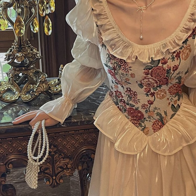 柒十念秋季新款法式复古宫廷风圆领泡泡长袖公主连衣裙仙女长裙女 是