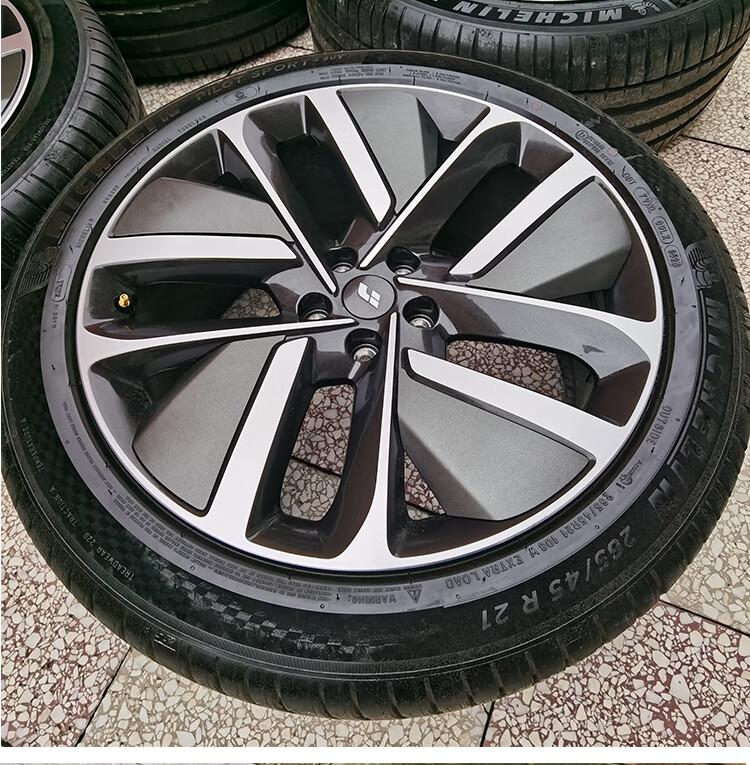 溥畔适用21寸理想l9原厂轮毂原装改装l8l7理想one升级支持验货 一个