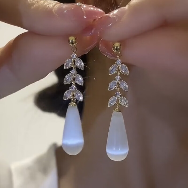 艾墨菲麦穗挂钩耳环时尚猫眼石珠珠花瓣流苏耳环气质百搭超仙款耳饰