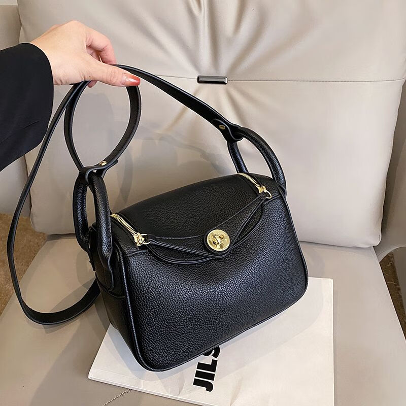 川布lindy包2024时尚女单肩斜挎大容量百搭高颜值医生枕头 黑色