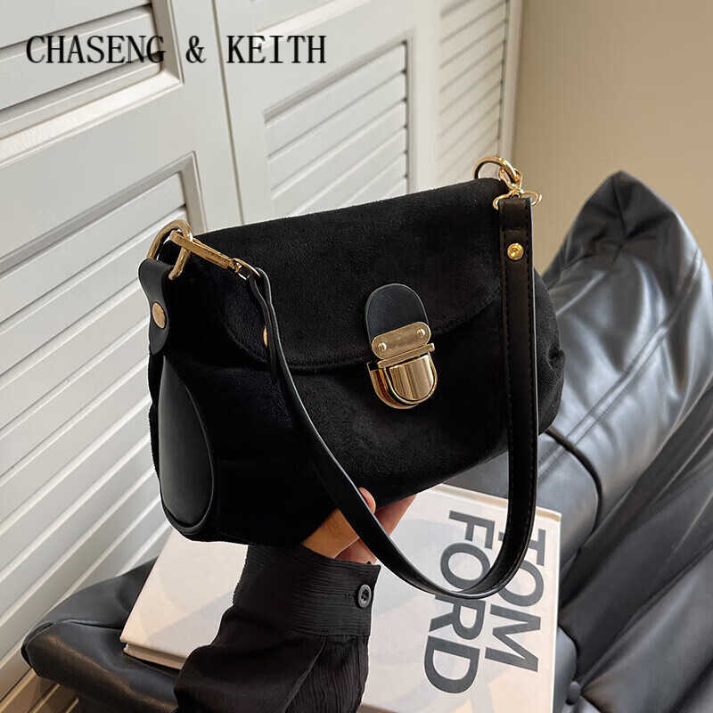 keith斜挎包包女秋冬2023新款质感绒面单肩包小众通勤百搭腋下包 黑色