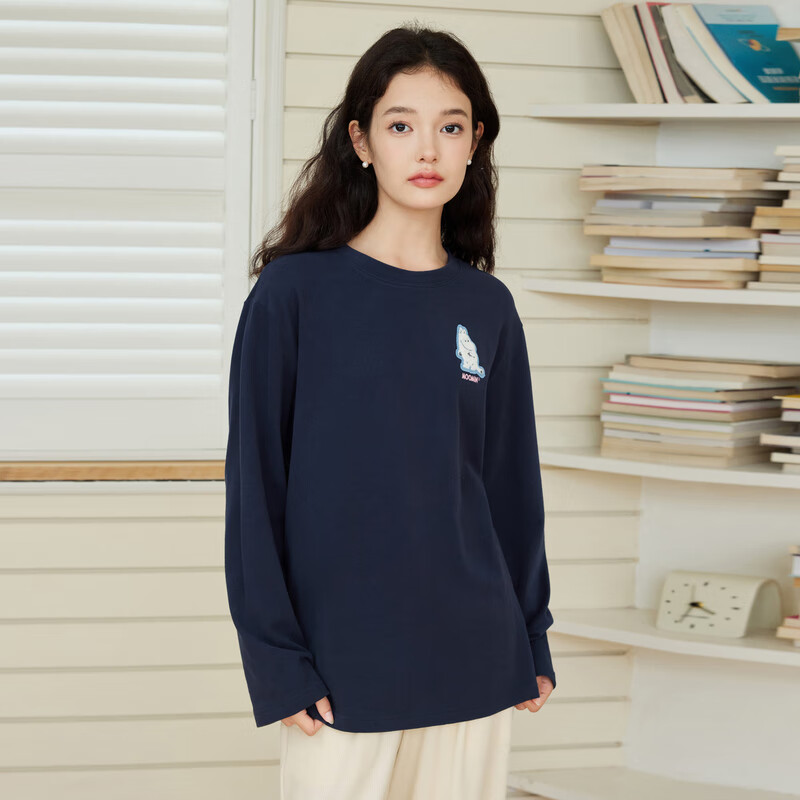 乐町姆明联名2024冬季新款通勤绒感磨毛立体印花长袖T恤上衣 暮蓝色 S