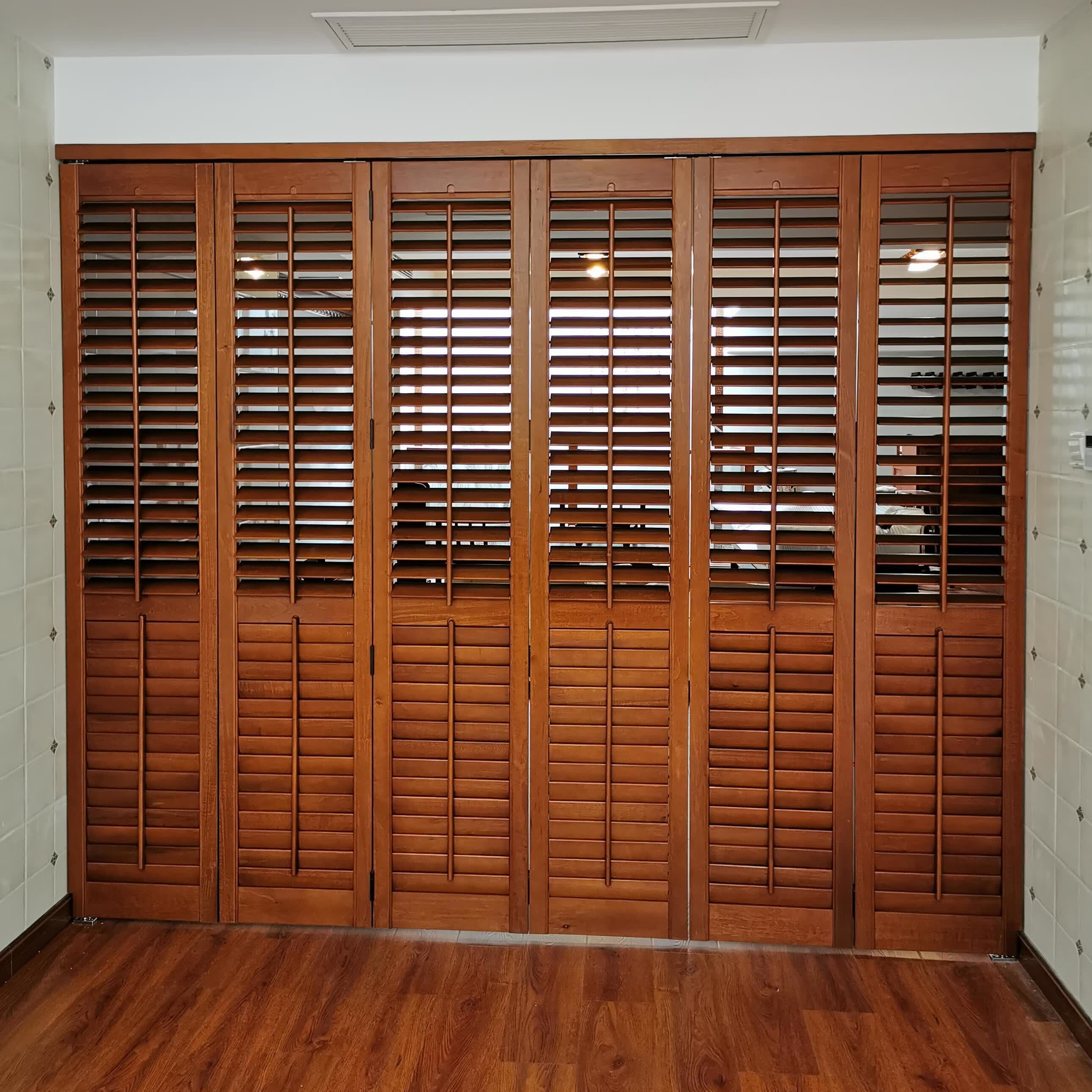 品牌白色实木折叠百叶窗折叠门活动百叶隔断门 椴木上色