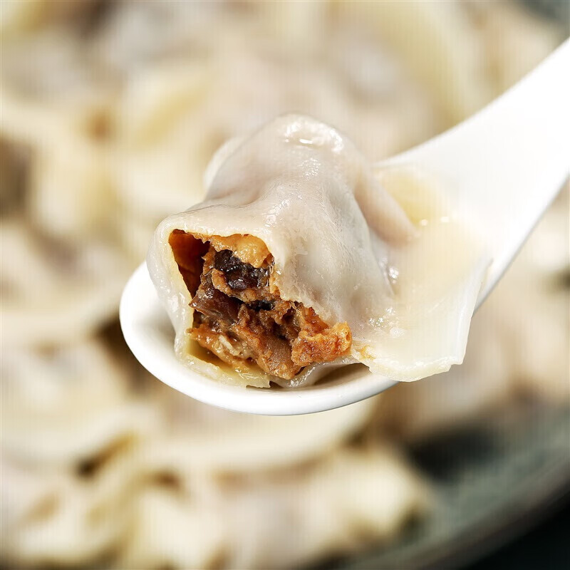 湾仔码头【水饺皇后推荐】年货送礼 速冻饺子 早餐速食 生鲜食品 小包装 1320g*2三鲜水饺