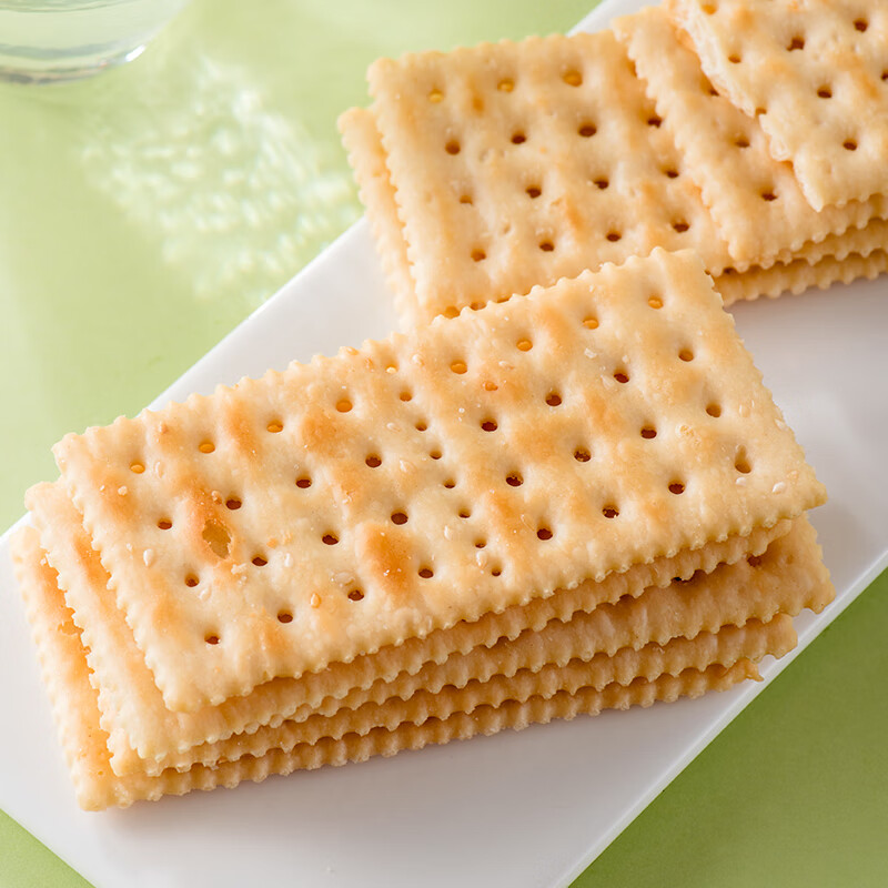 每日生机苏打饼乾整箱咸味奶盐低糖梳打饼碱性孕妇零食散装多口味