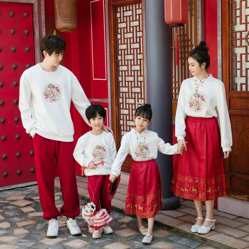 摩登孕妈龙年亲子装新年古装汉服中国风秋冬一家三四口唐装全家福加绒