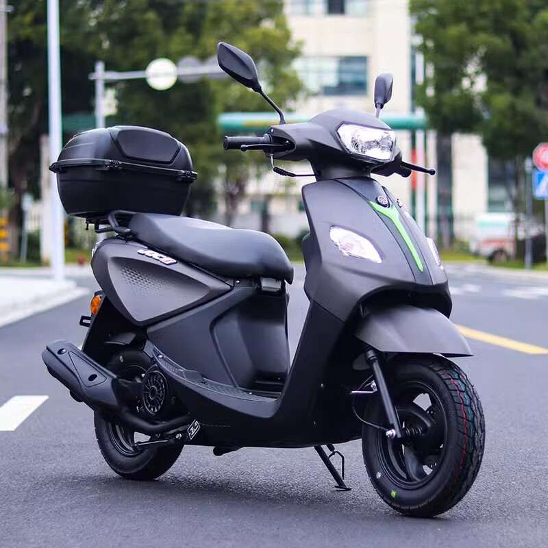 摩岛巧格JOC i125CC踏板车 接送外卖燃油代步省油助力可上牌摩托车 巧格一代【黑色】 巧格一代【国四电喷】可上牌