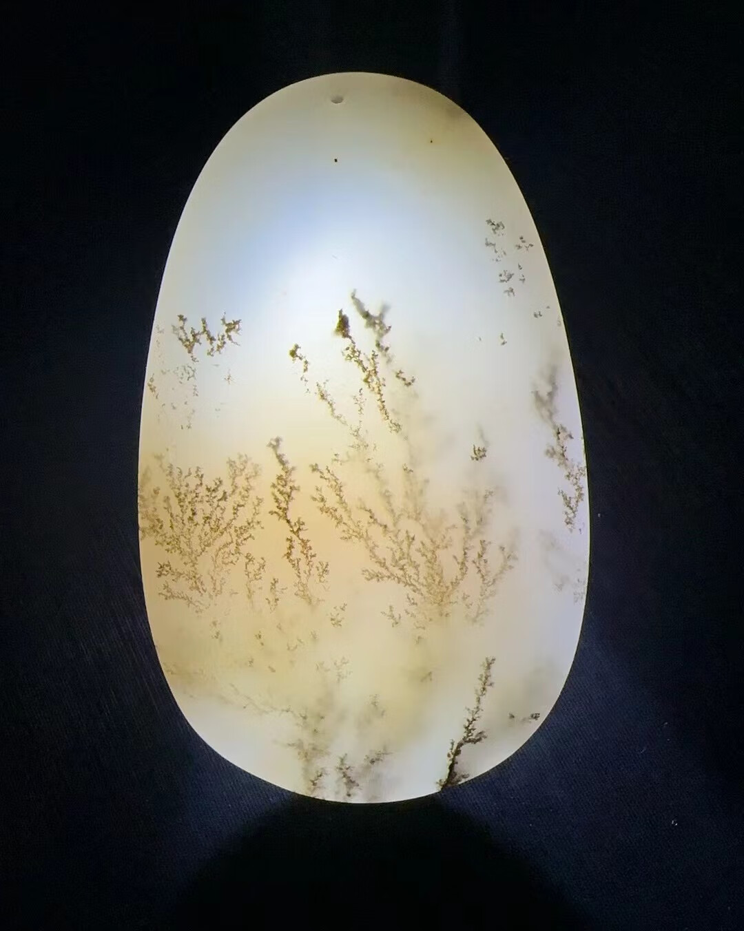 宝钰(k&k)云南黄龙玉水草花平安无事牌毛衣链大挂件证书新款