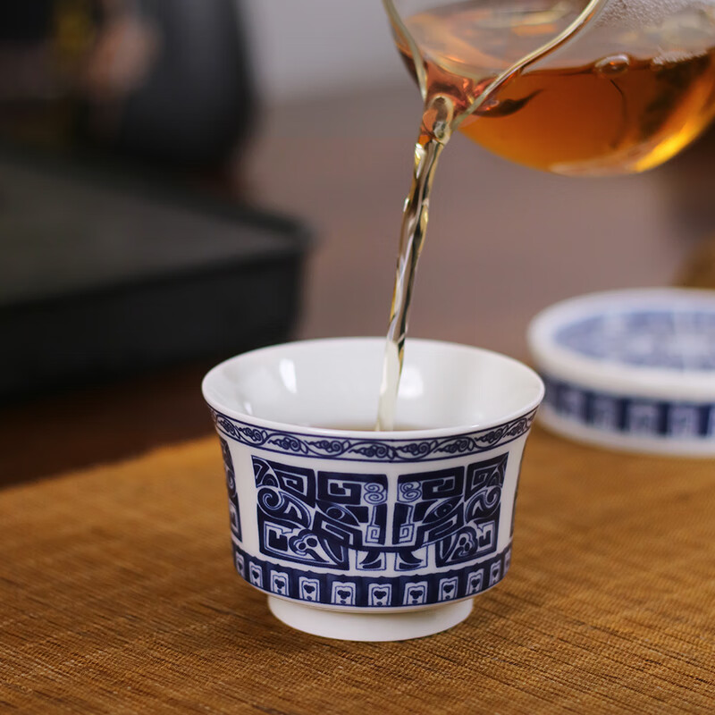 Sonwibumn景德鎮(zhèn)高端青花瓷三才蓋碗功夫茶具套裝不燙手茶碗主人杯單杯 仿古泥【饕餮-100ml馬蹄杯】