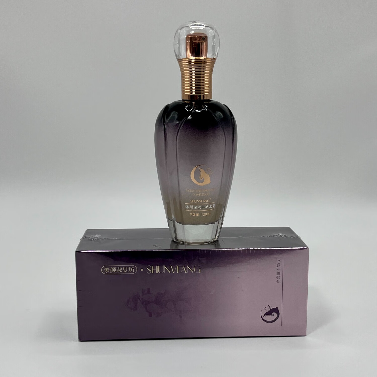 素颜淑女坊冰川储水巨补水乳120ml